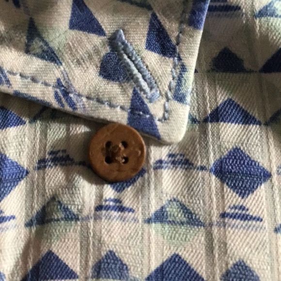 TOMMY BAHAMA Shirt Button Up Short Sleeves 100% Silk Size L - Picture 3 of 6